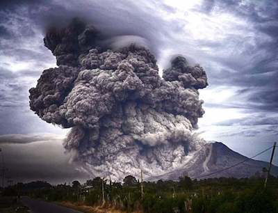 Supervolcano explosion